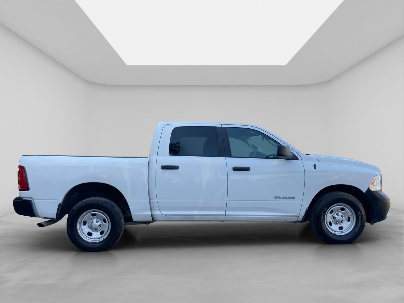2020 RAM 1500 3.6 V6 Crew Cab SLT At