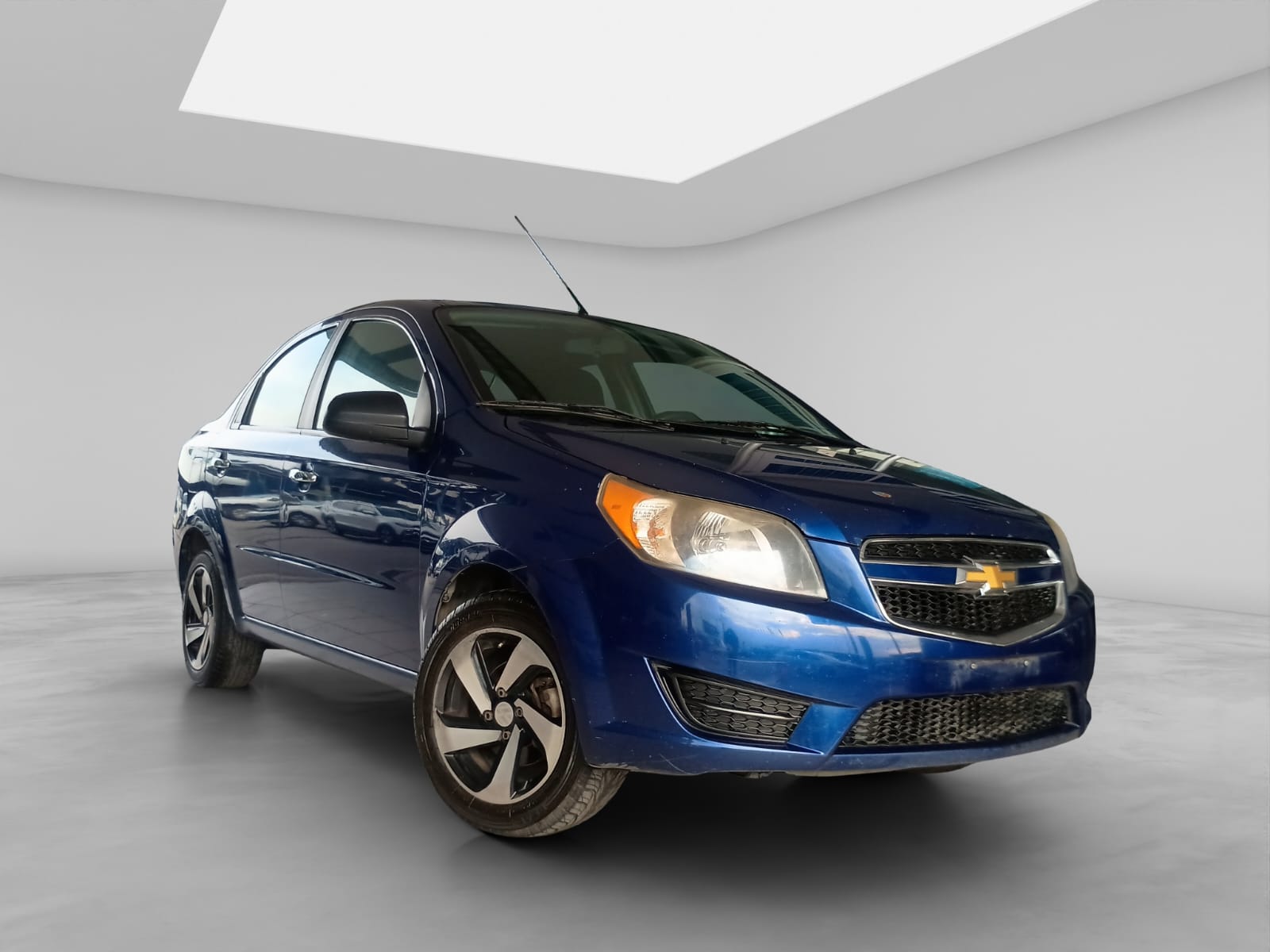 2017 Chevrolet Aveo 1.6 E Abs 5vel Ee Ba Mp3 R-15 Mt
