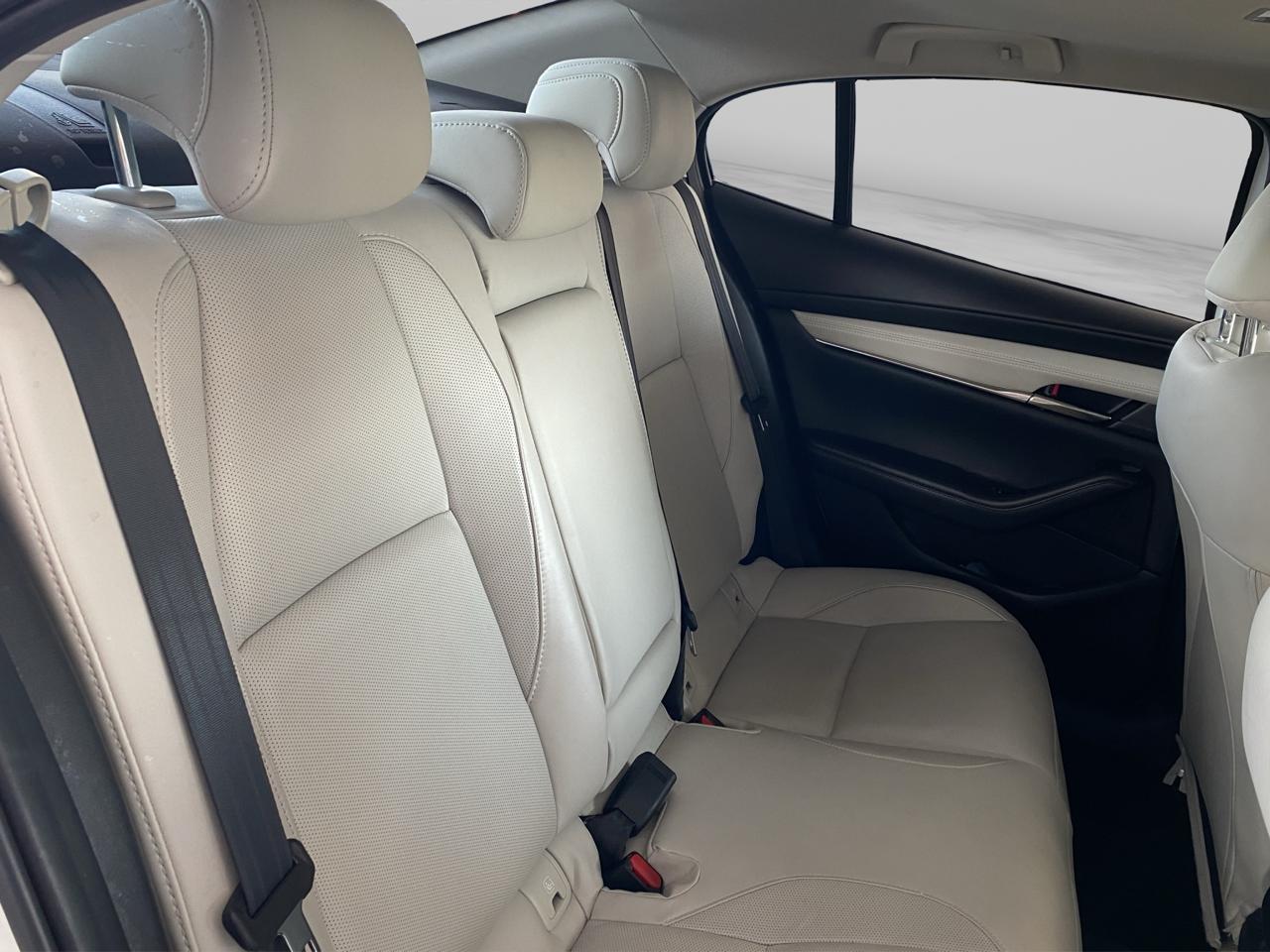 2025 Mazda Mazda 3 2.5 Signature Hb At