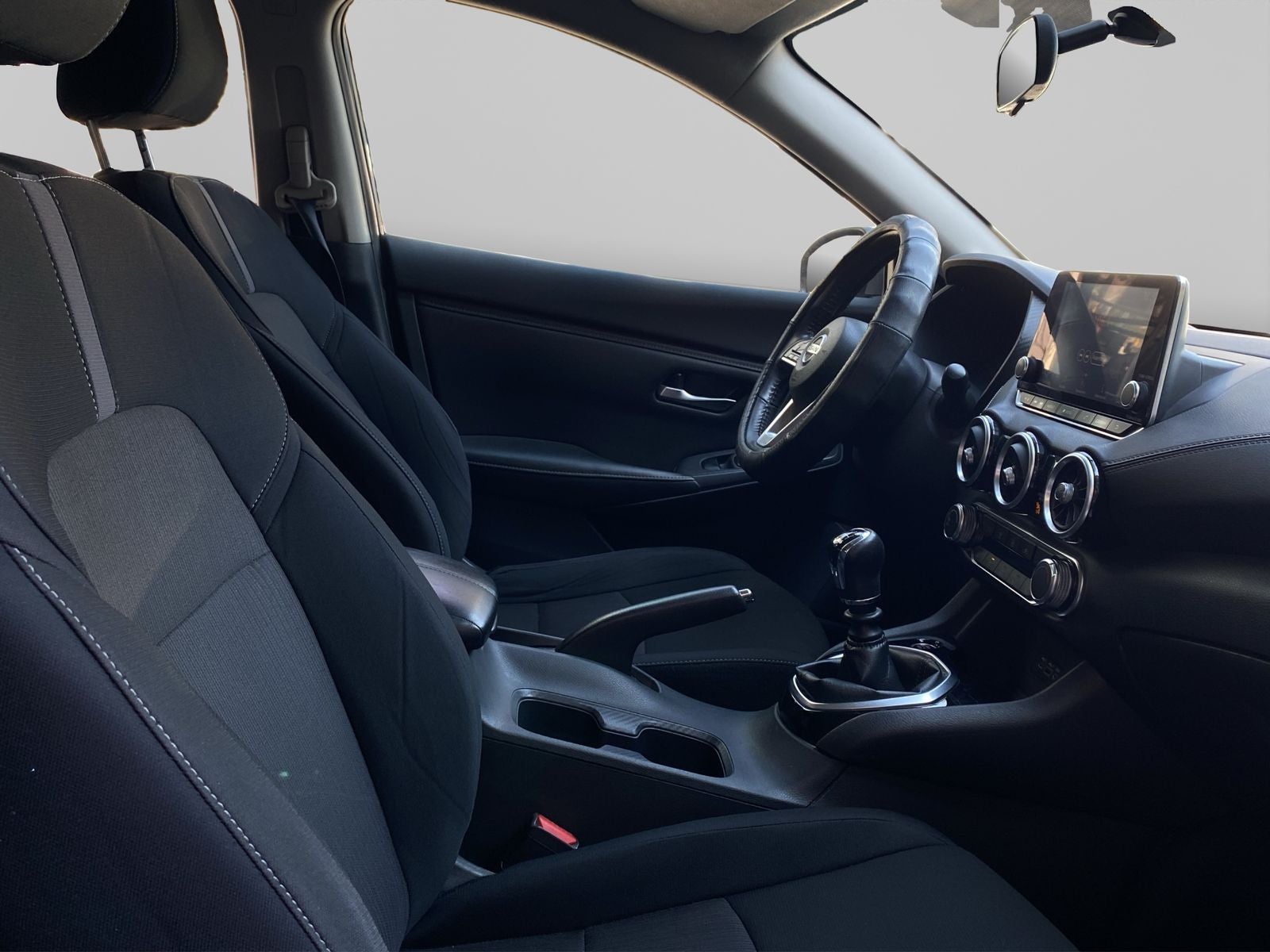 2023 Nissan Sentra 2.0 Advance Mt