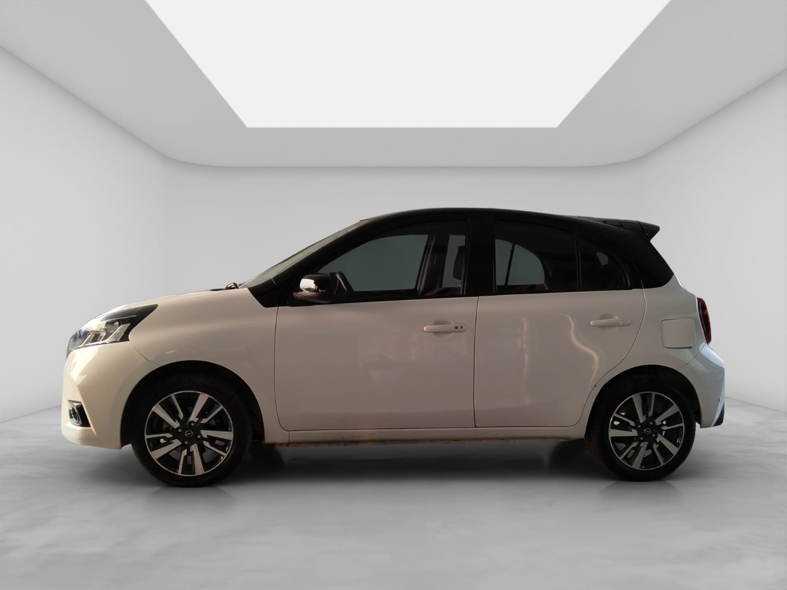 2022 Nissan March 1.6 Exclusive At
