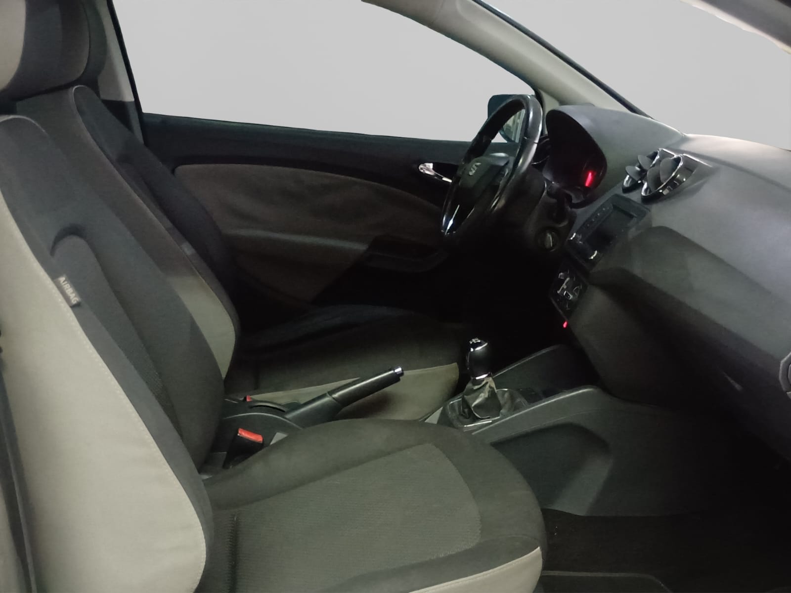 2016 Seat Ibiza 1.6 Style 3p Mt