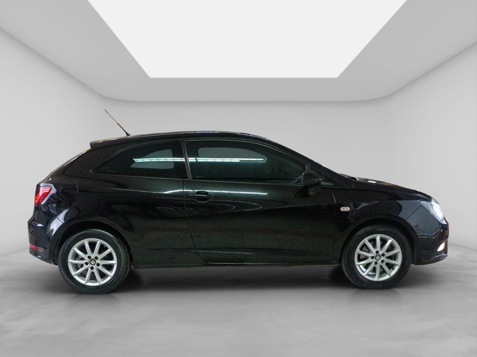 2016 Seat Ibiza 1.6 Style 3p Mt