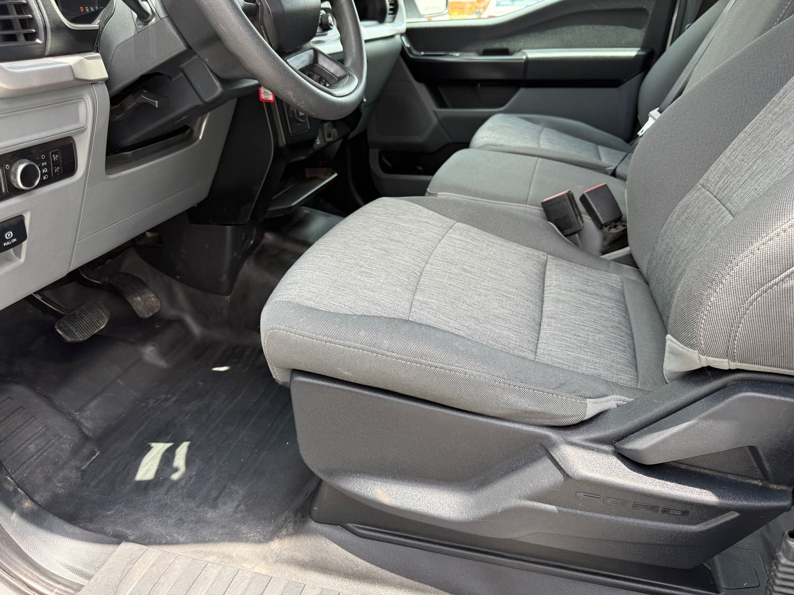 2023 Ford F-150 3.3 XL Doble Cabina V6 4x2 At