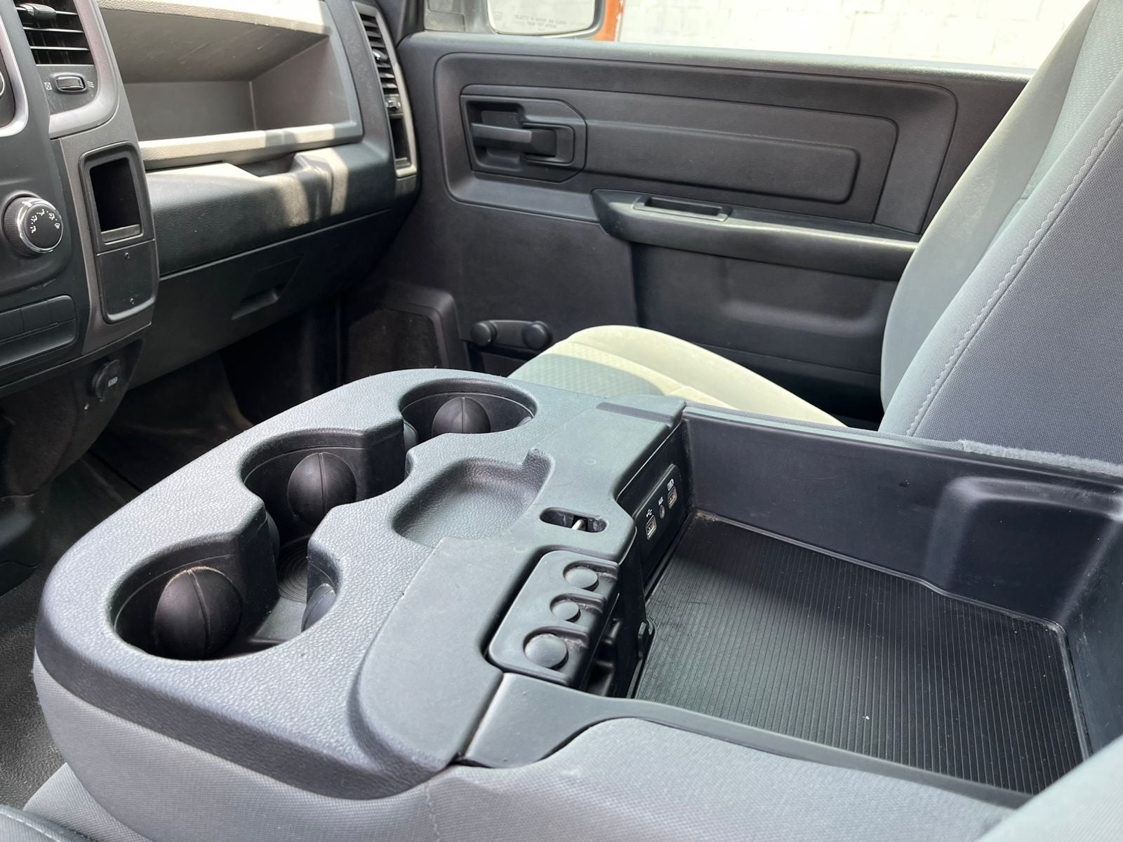 2020 RAM 1500 3.6 V6 ST Cab Regular 4x2 At