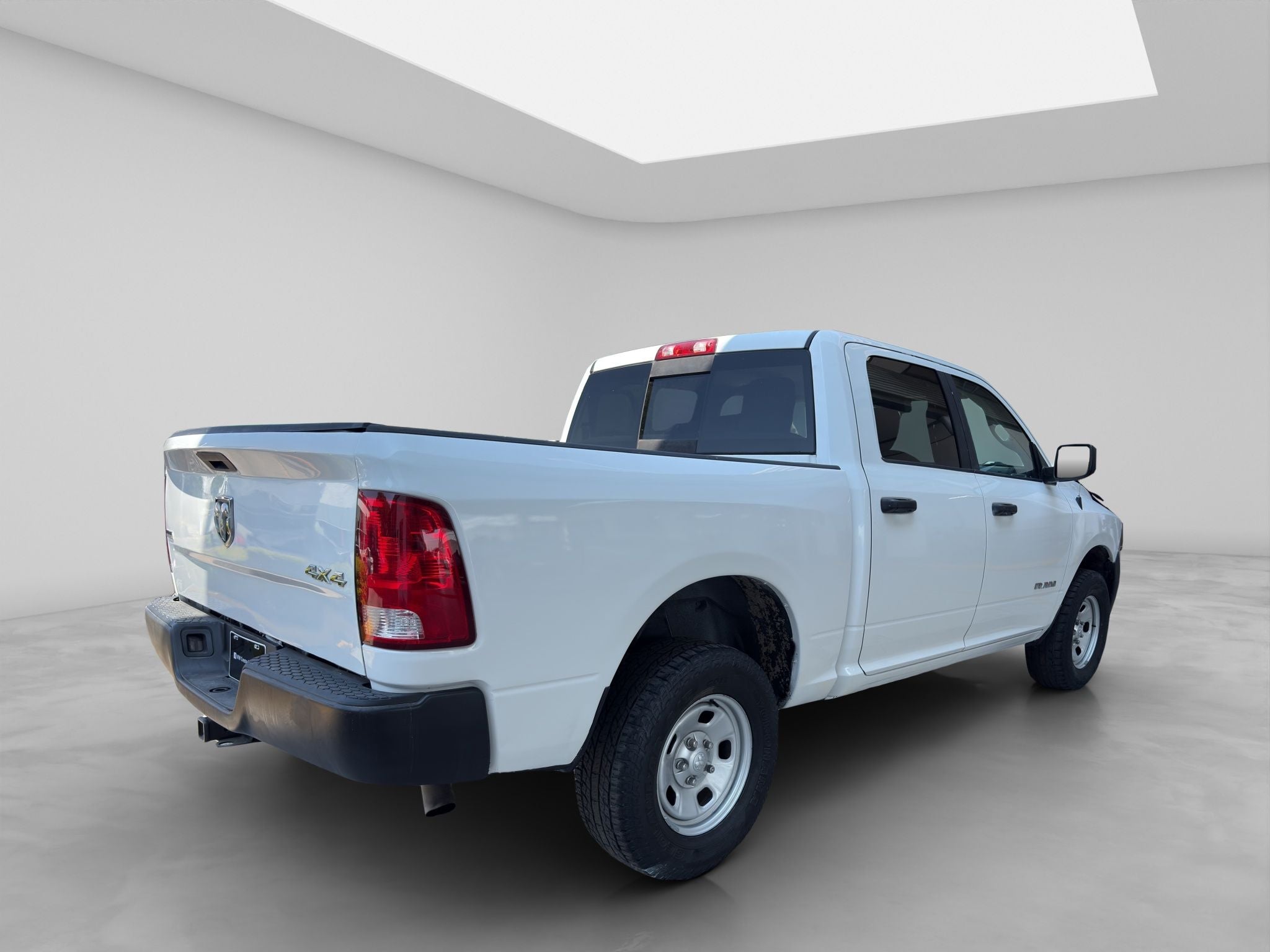 2020 RAM 1500 3.6 V6 Crew Cab SLT At