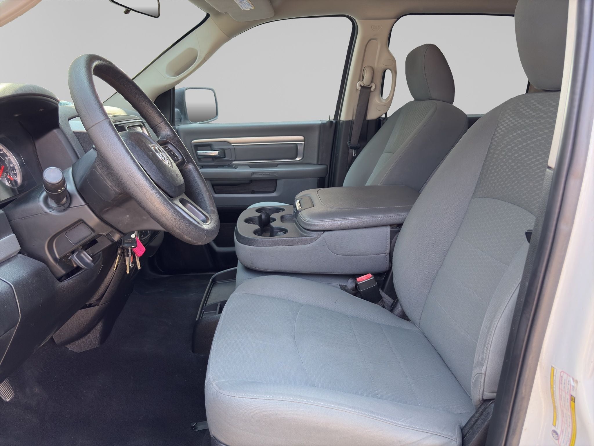 2020 RAM 1500 3.6 V6 Crew Cab SLT At