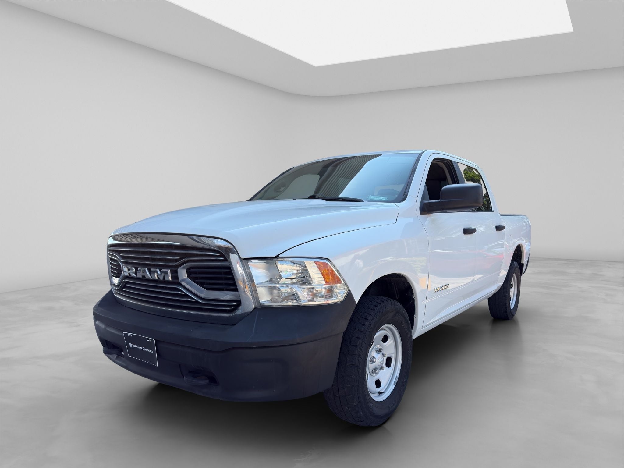 2020 RAM 1500 3.6 V6 Crew Cab SLT At