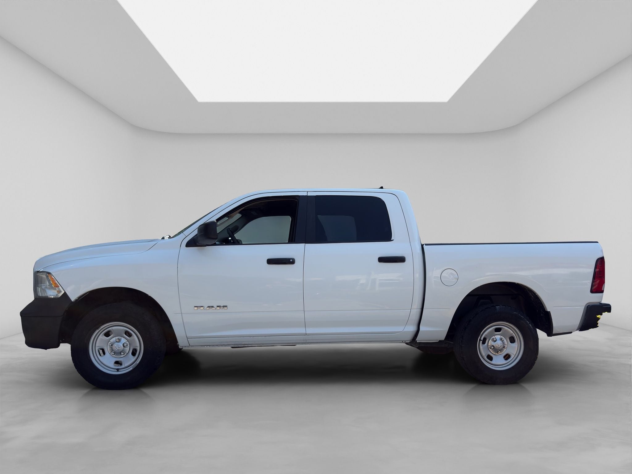2020 RAM 1500 3.6 V6 Crew Cab SLT At