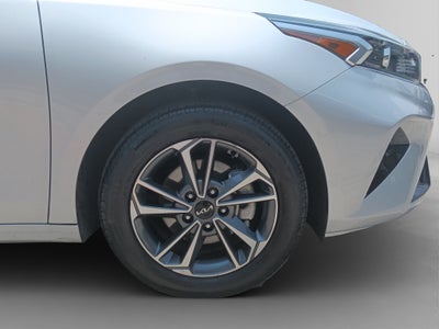 2022 Kia Forte 2.0 L At