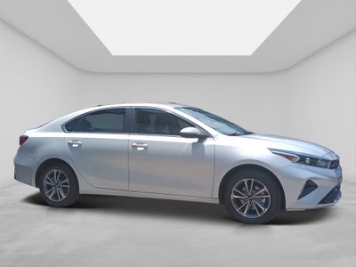 2022 Kia Forte 2.0 L At