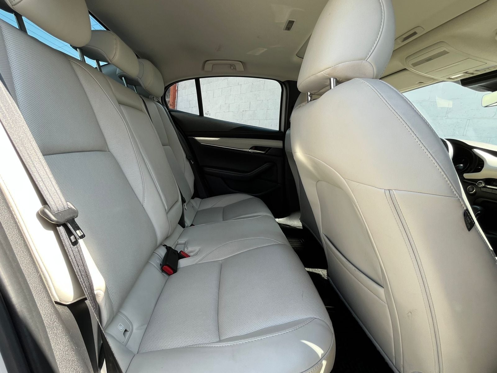 2025 Mazda Mazda 3 2.5 Signature Sedan At