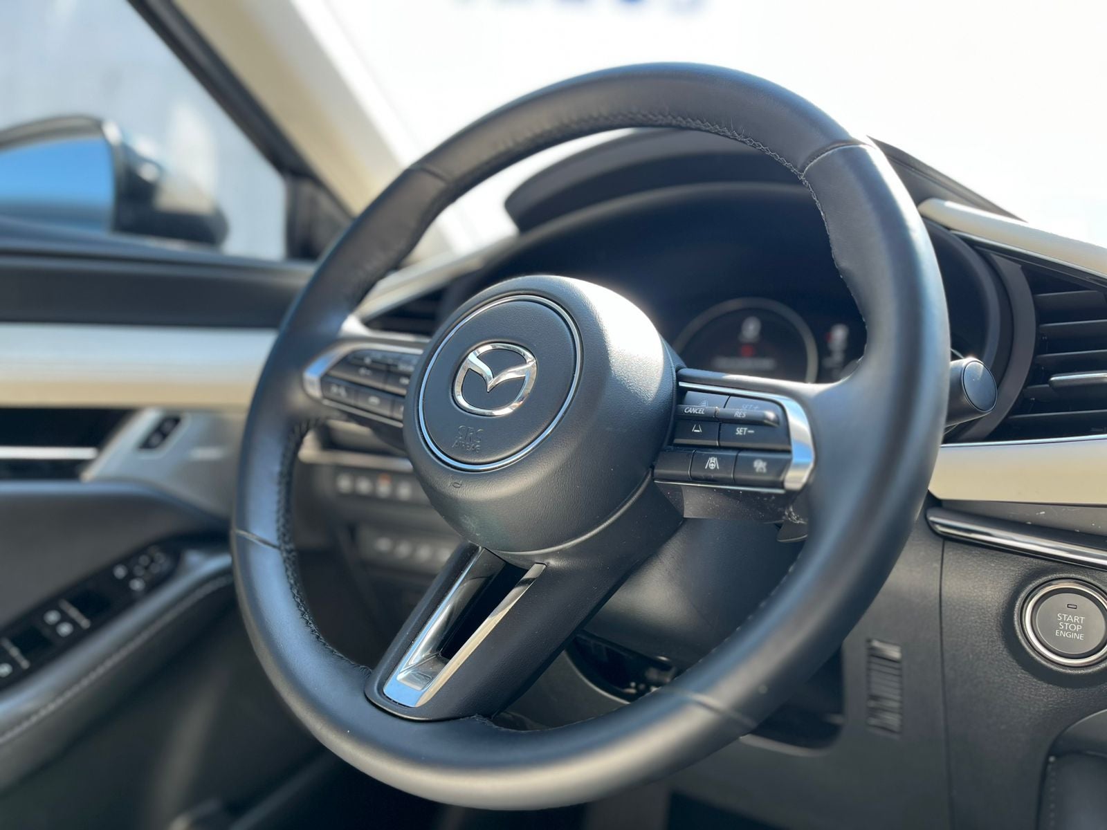 2025 Mazda Mazda 3 2.5 Signature Sedan At