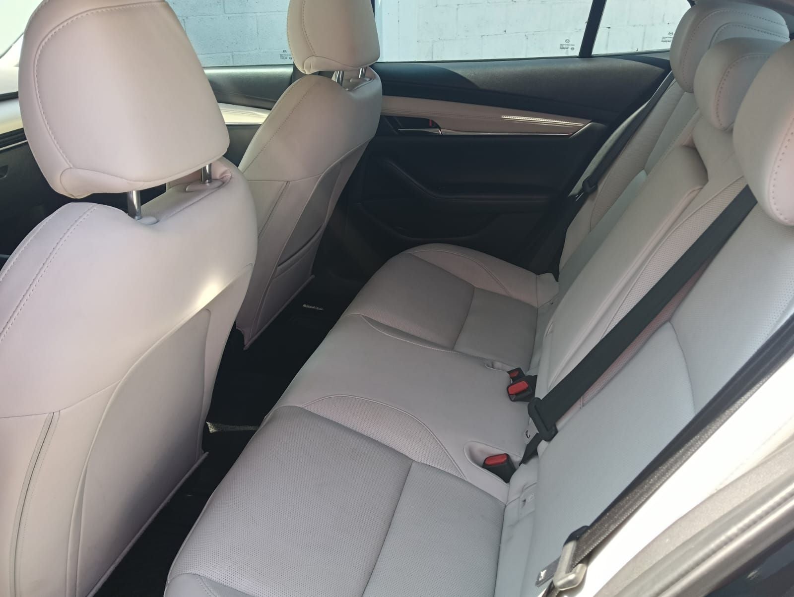 2025 Mazda Mazda 3 2.5 Signature Sedan At