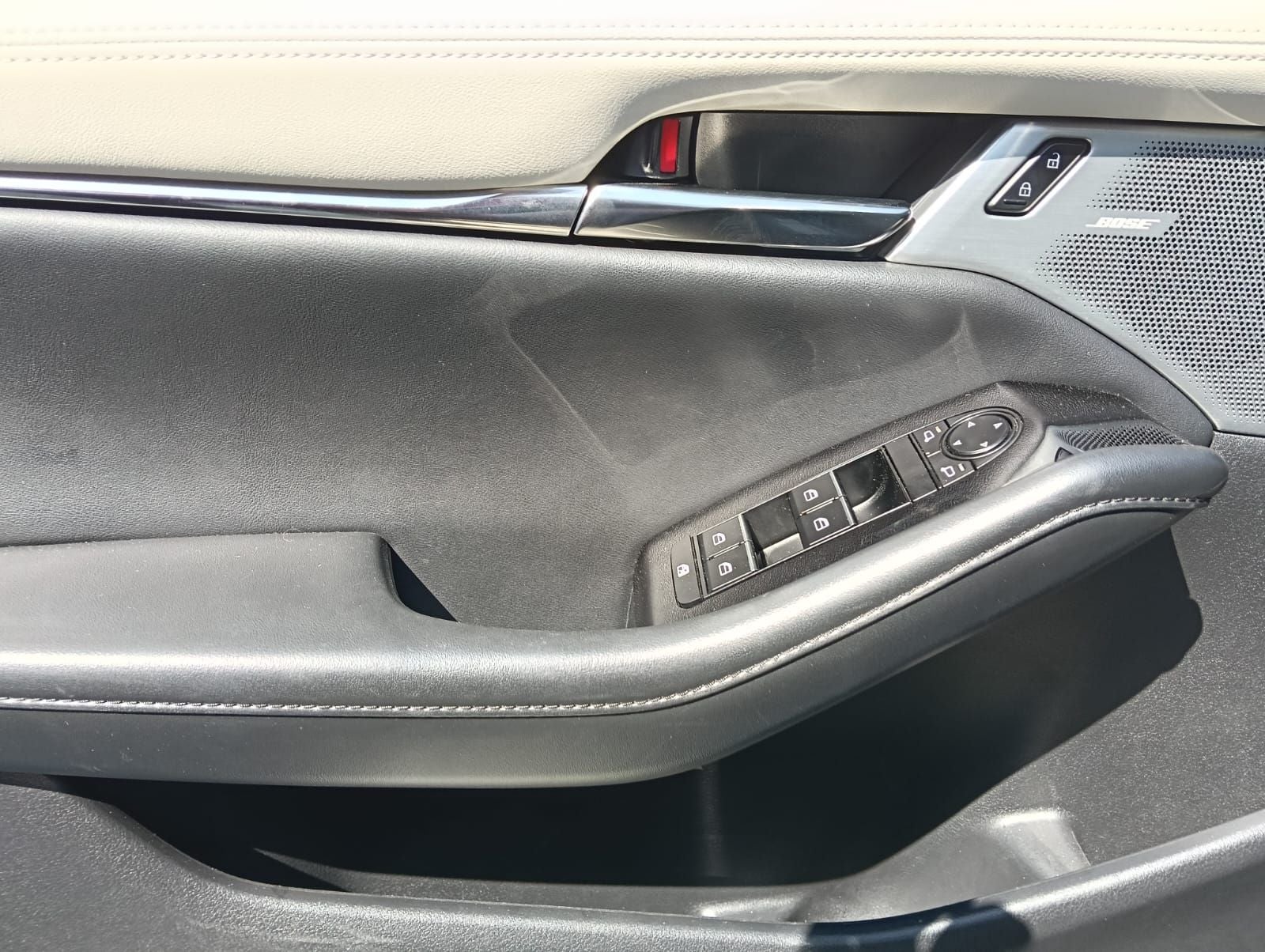 2025 Mazda Mazda 3 2.5 Signature Sedan At