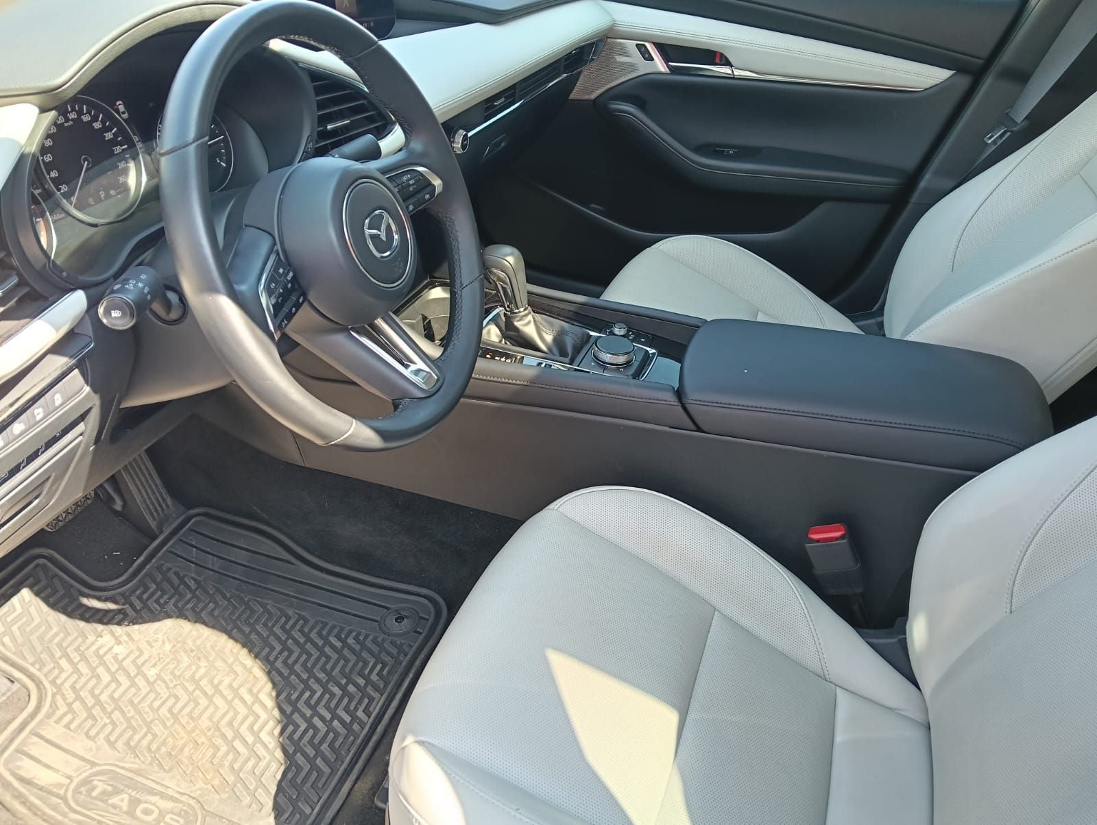 2025 Mazda Mazda 3 2.5 Signature Sedan At