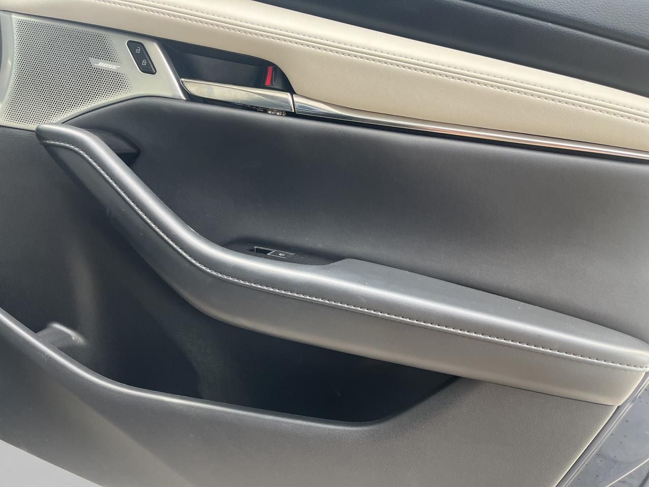 2025 Mazda Mazda 3 2.5 Signature Sedan At