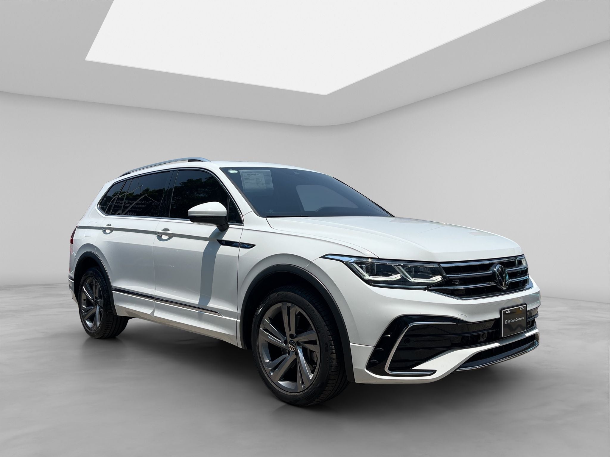 2024 Volkswagen Tiguan 2.0 R-Line At