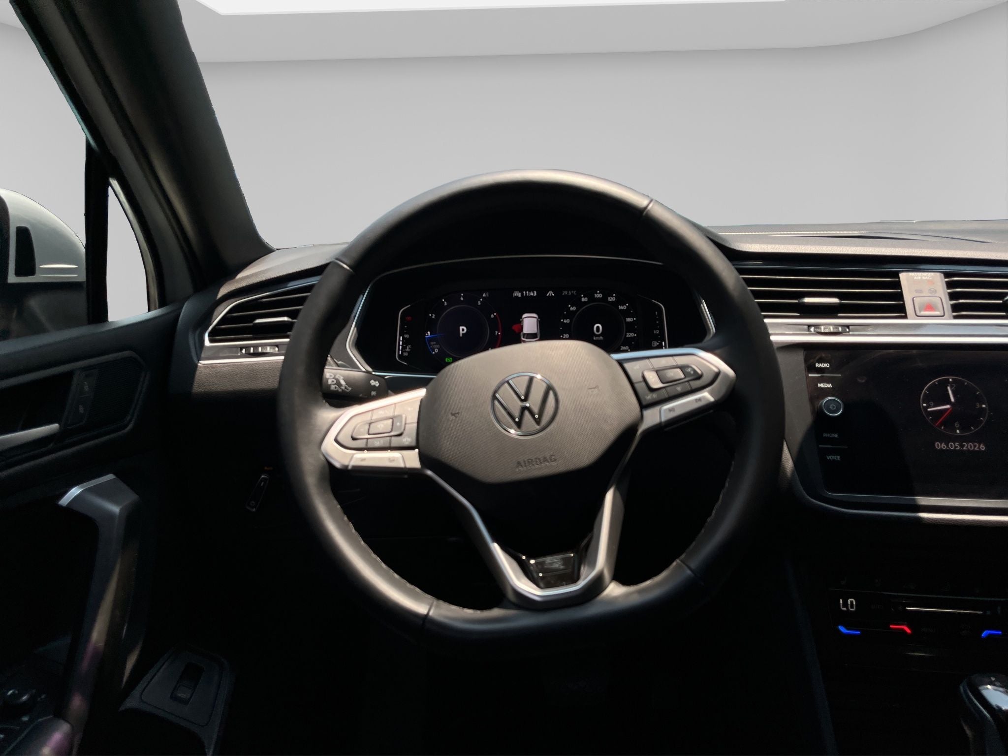 2024 Volkswagen Tiguan 2.0 R-Line At