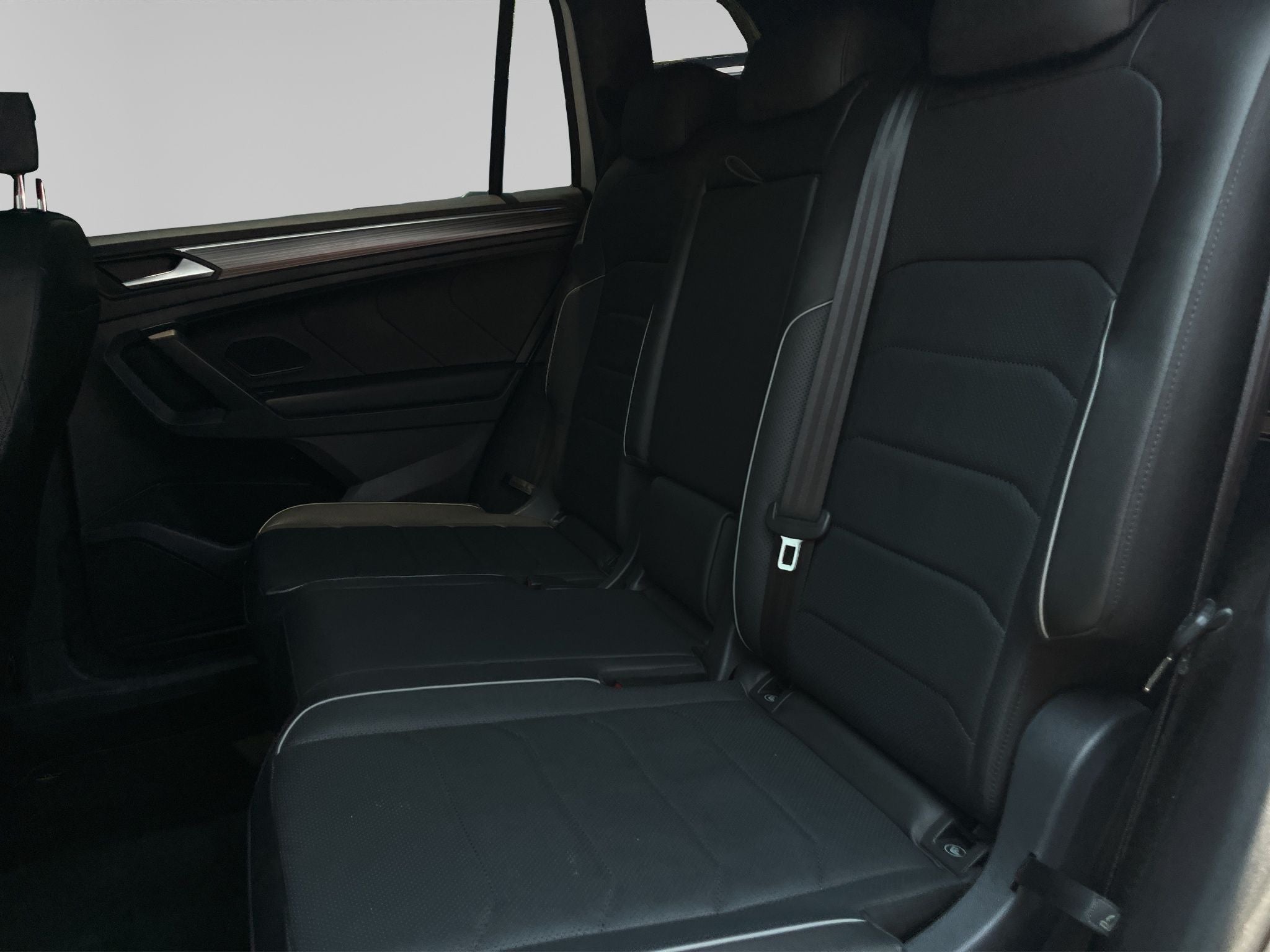 2024 Volkswagen Tiguan 2.0 R-Line At