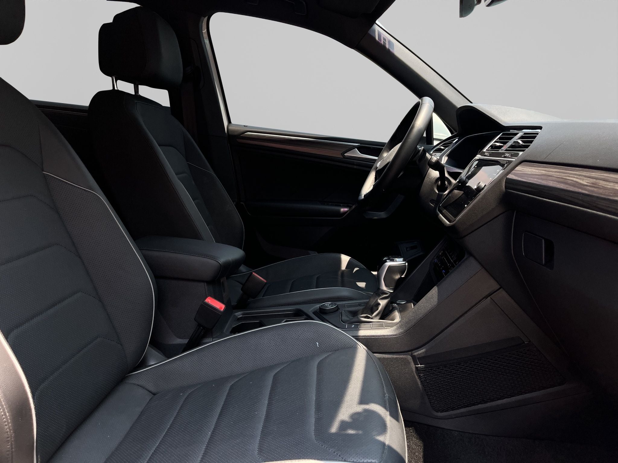 2024 Volkswagen Tiguan 2.0 R-Line At