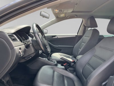 2017 Volkswagen Jetta 2.5 Sportline Mt