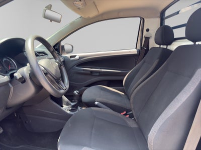 2024 Volkswagen Saveiro 1.6 Robust Mt