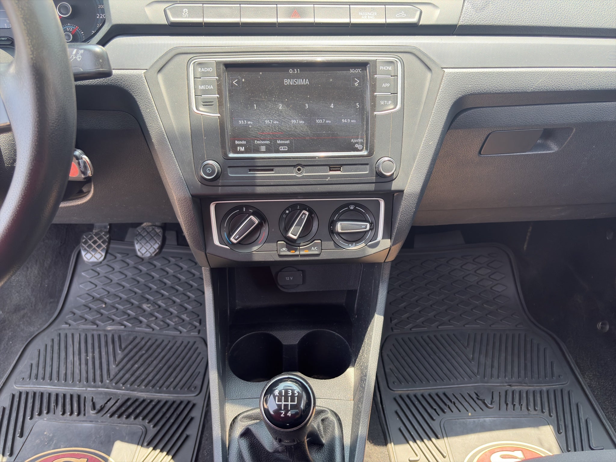 2024 Volkswagen Saveiro 1.6 Robust Mt