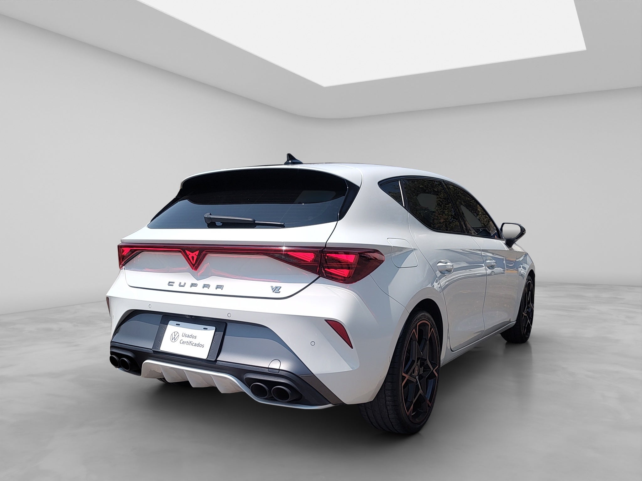 2025 Cupra Leon 2.0 300 At