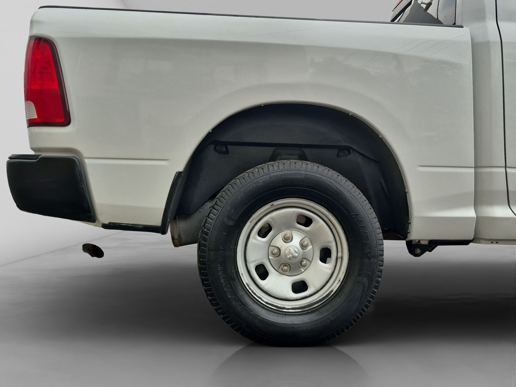 2020 RAM 1500 SLT Trabajo Crew Cab