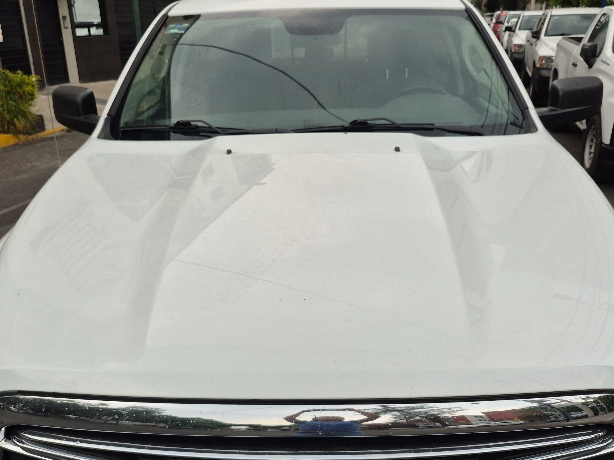 2020 RAM 1500 SLT Trabajo Crew Cab