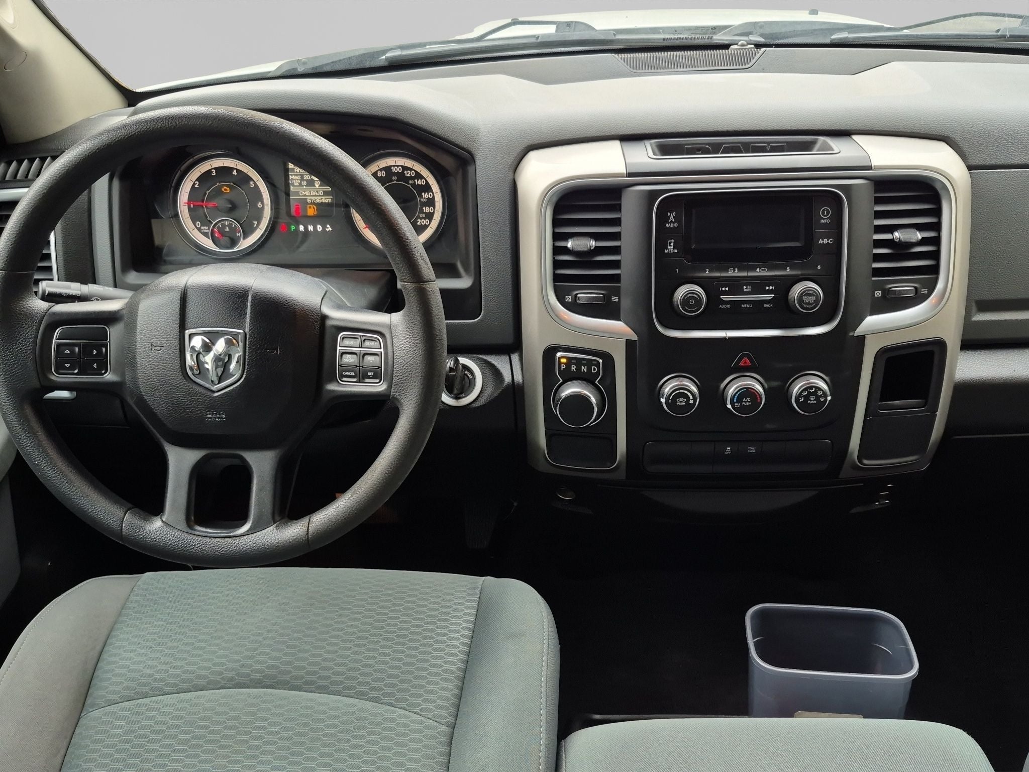 2020 RAM 1500 SLT Trabajo Crew Cab