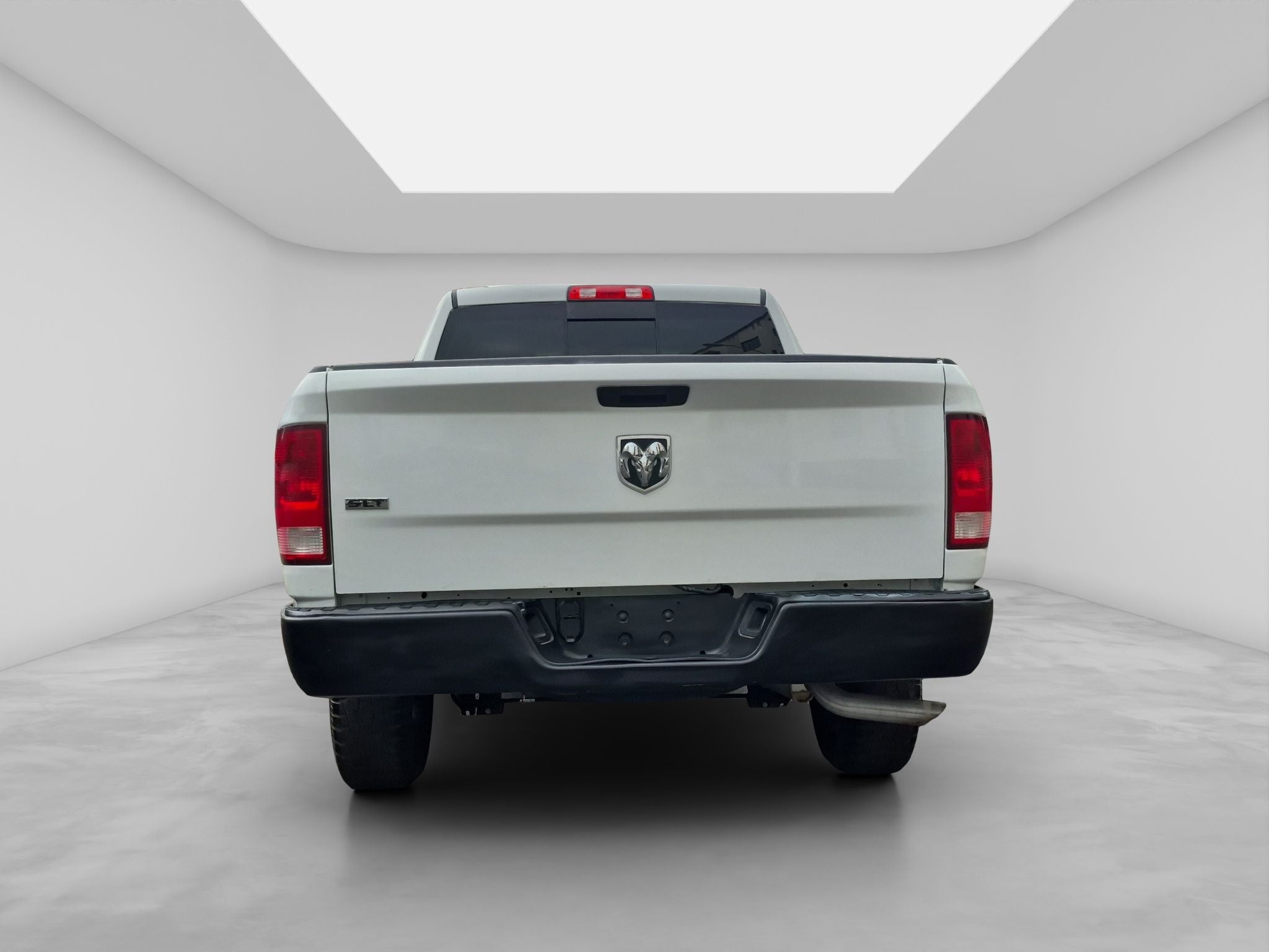 2020 RAM 1500 SLT Trabajo Crew Cab