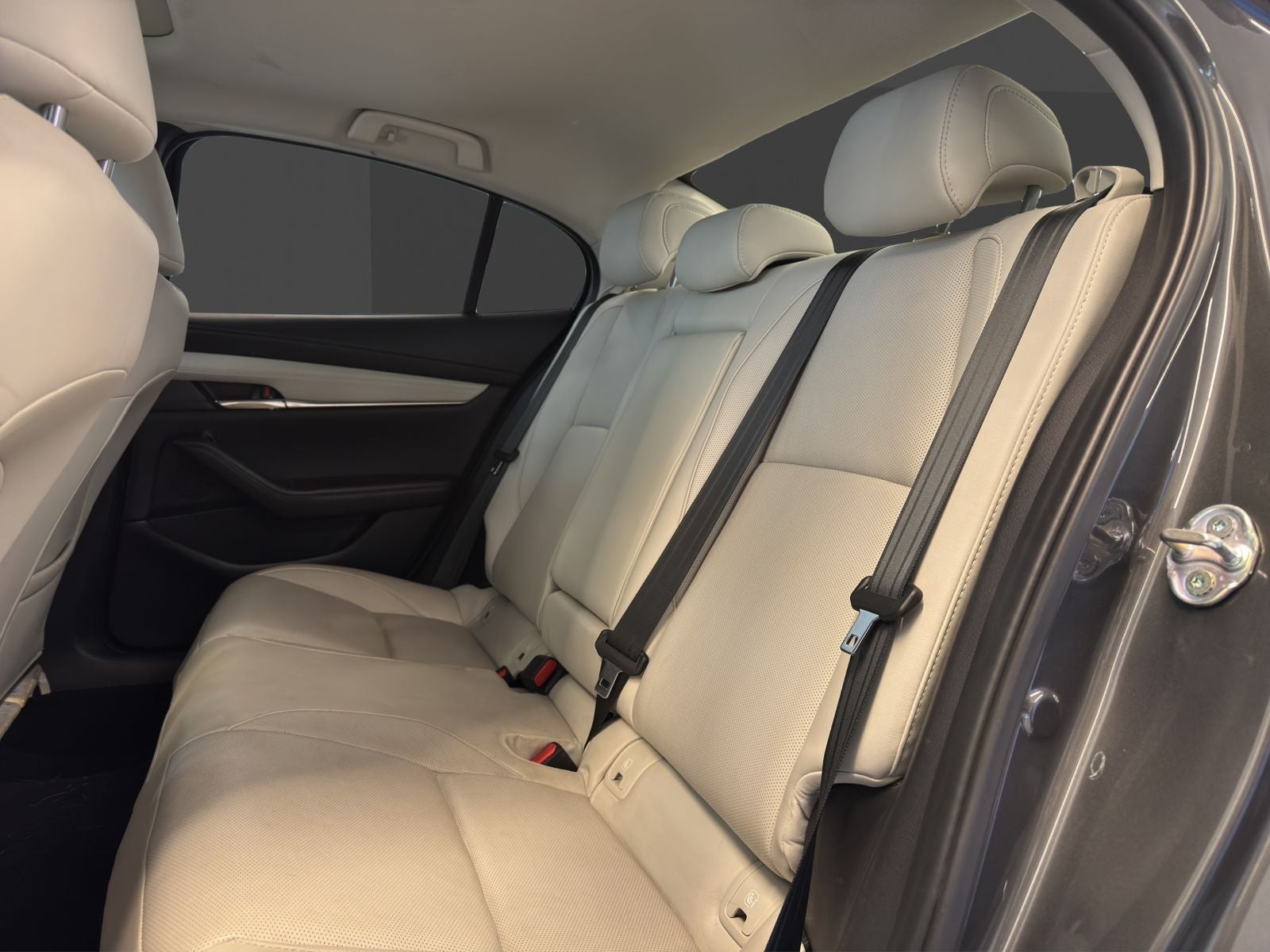 2025 Mazda Mazda 3 2.5 Signature Sedan At