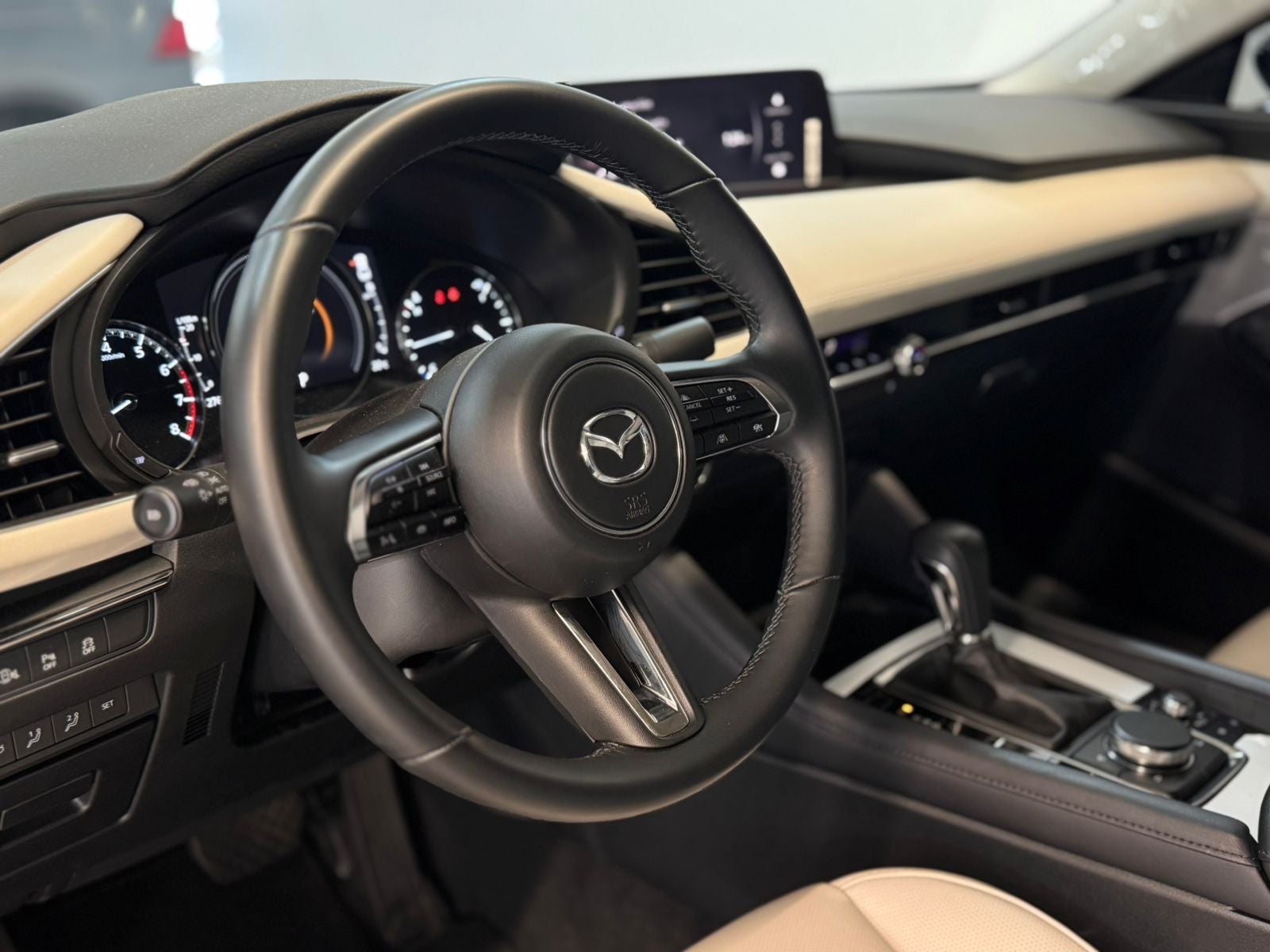 2025 Mazda Mazda 3 2.5 Signature Sedan At