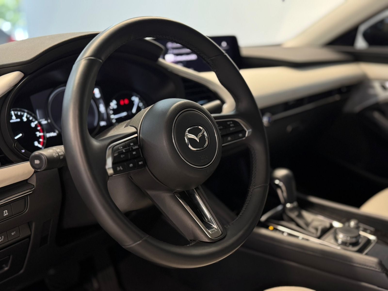 2025 Mazda Mazda 3 2.5 Signature Sedan At