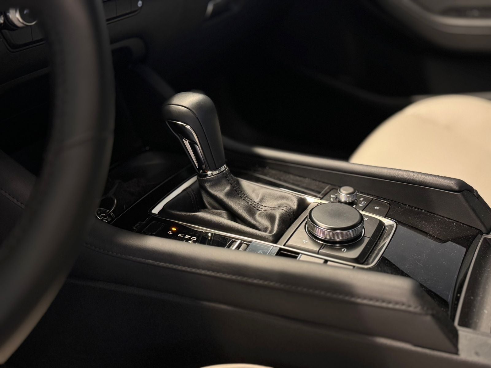 2025 Mazda Mazda 3 2.5 Signature Sedan At