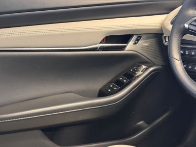 2025 Mazda Mazda 3 2.5 Signature Hb At