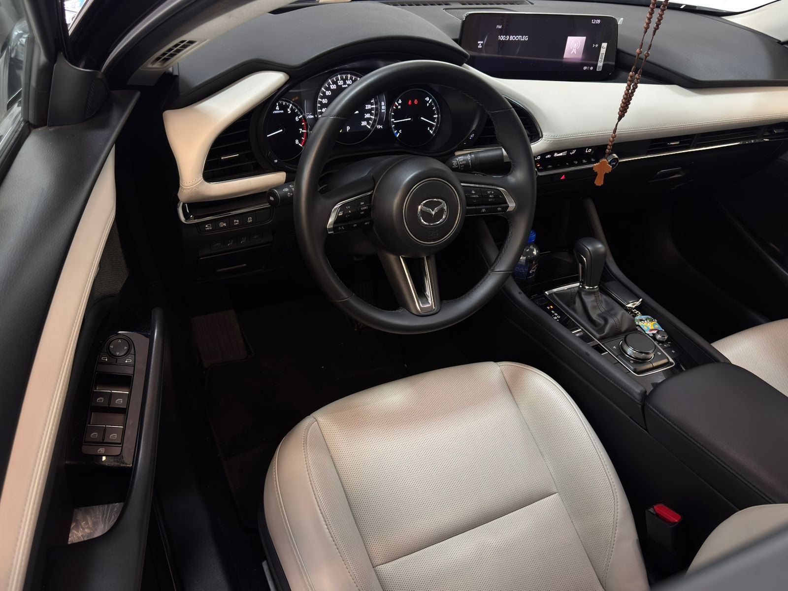 2025 Mazda Mazda 3 2.5 Signature Sedan At