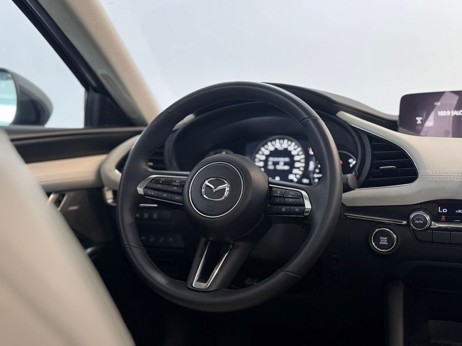 2025 Mazda Mazda 3 2.5 Signature Sedan At