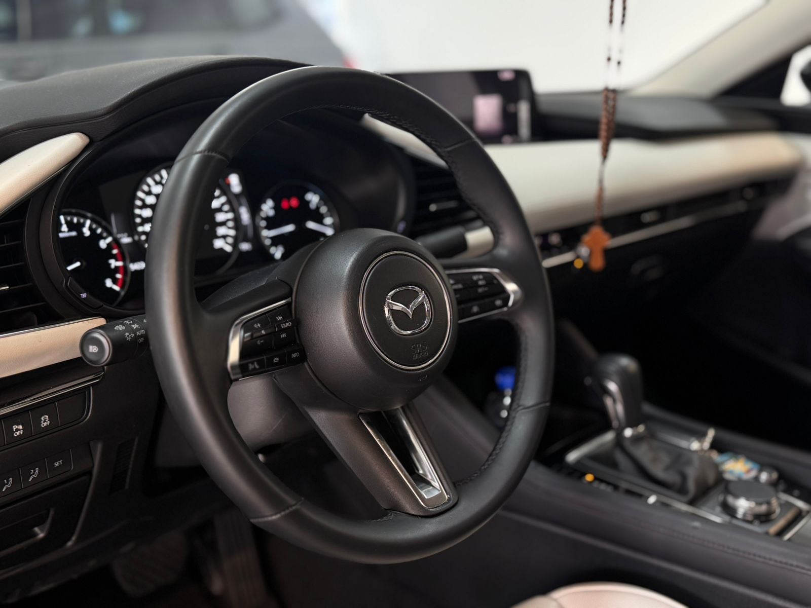 2025 Mazda Mazda 3 2.5 Signature Sedan At