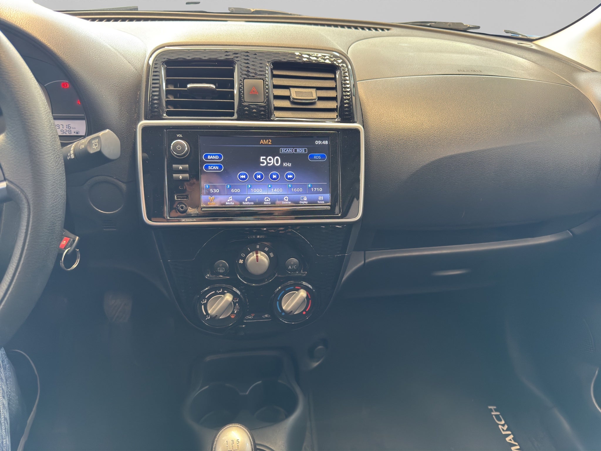 2023 Nissan March 1.6 Advance Mt