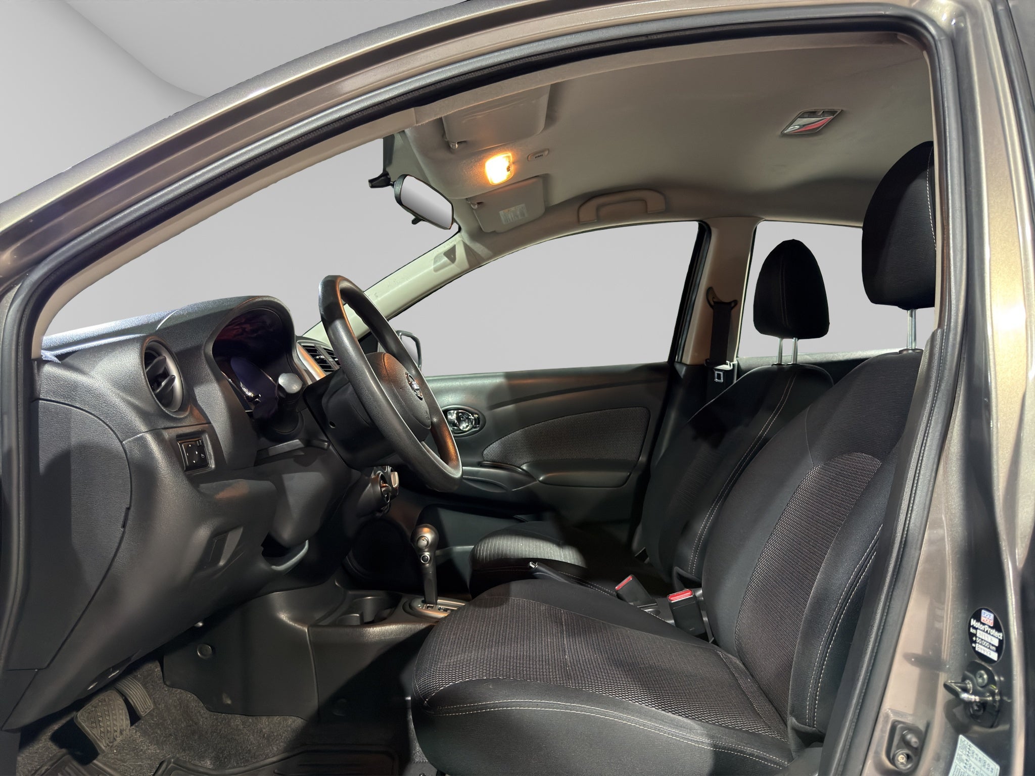 2014 Nissan Versa 1.6 Advance At