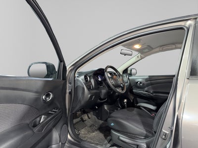 2014 Nissan Versa 1.6 Advance At