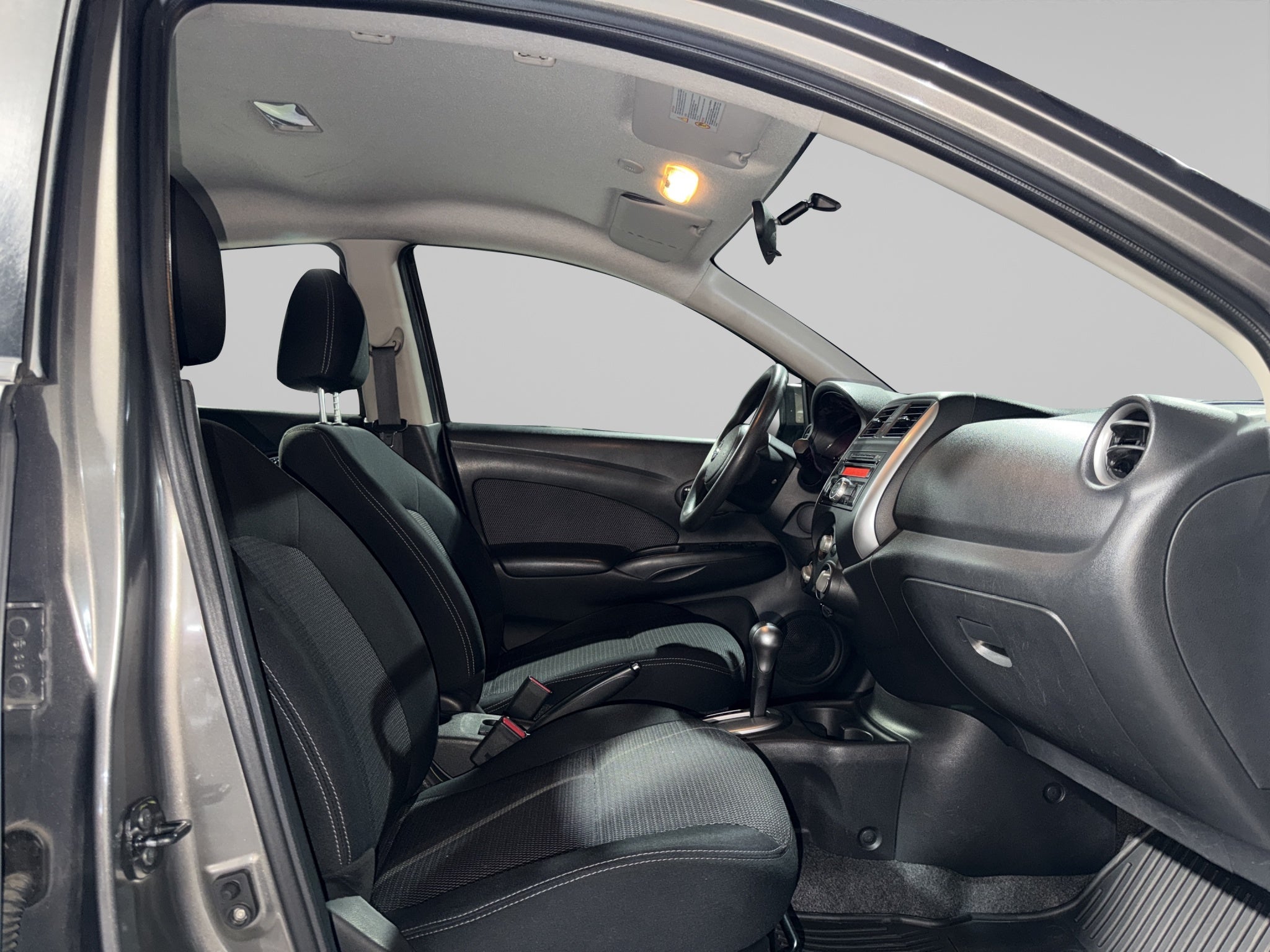 2014 Nissan Versa 1.6 Advance At