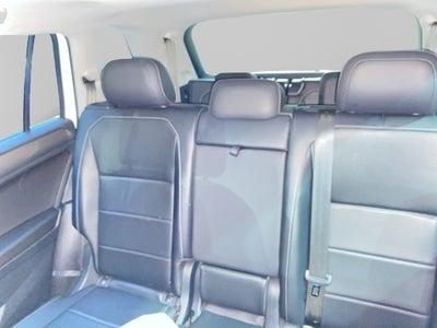 2022 Volkswagen Tiguan 1.4 Comfortline 7p At piel