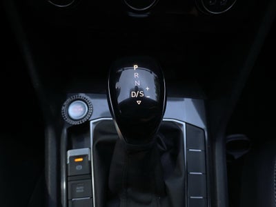 2022 Volkswagen Tiguan 1.4 Comfortline 7p At piel