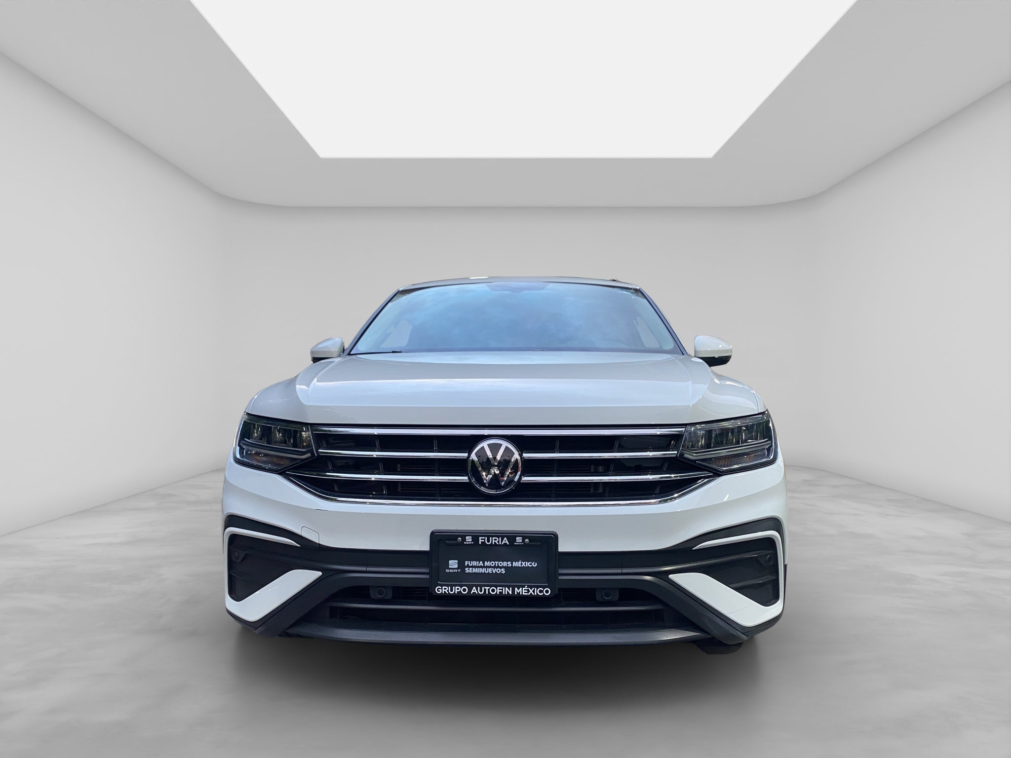 2022 Volkswagen Tiguan 1.4 Comfortline 7p At piel