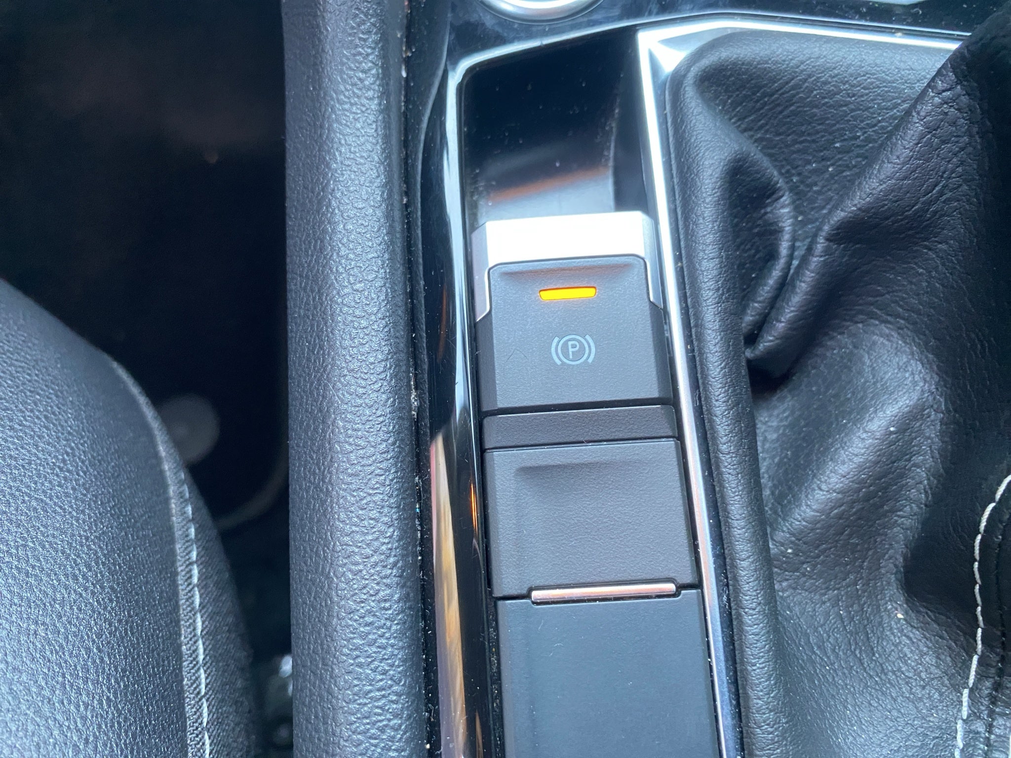 2024 Volkswagen Taos 1.4 Comfortline At