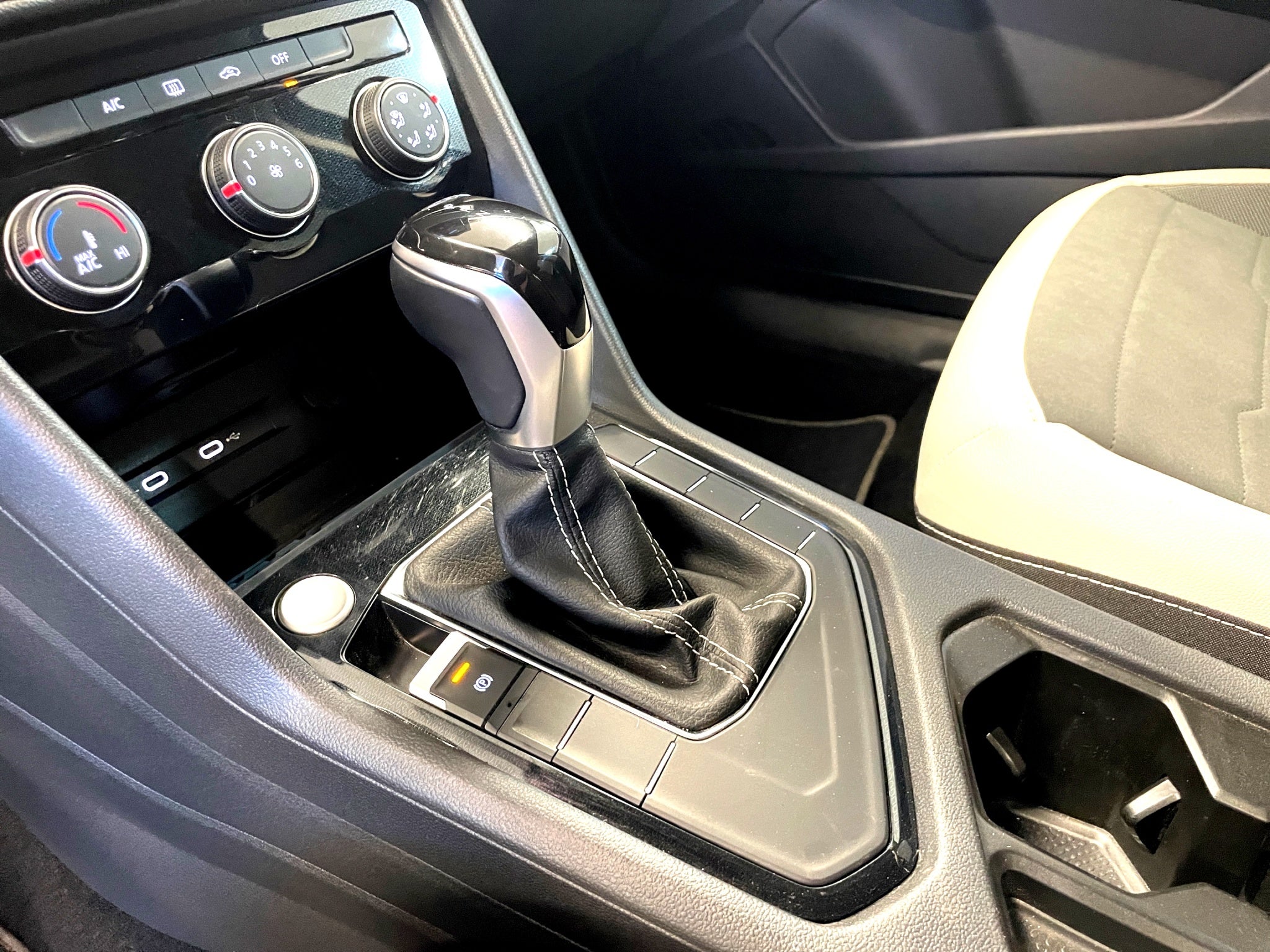 2025 Volkswagen Taos 1.4 Comfortline At